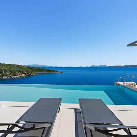 Pano - An Intimate Paradise Just Steps From The Sivota